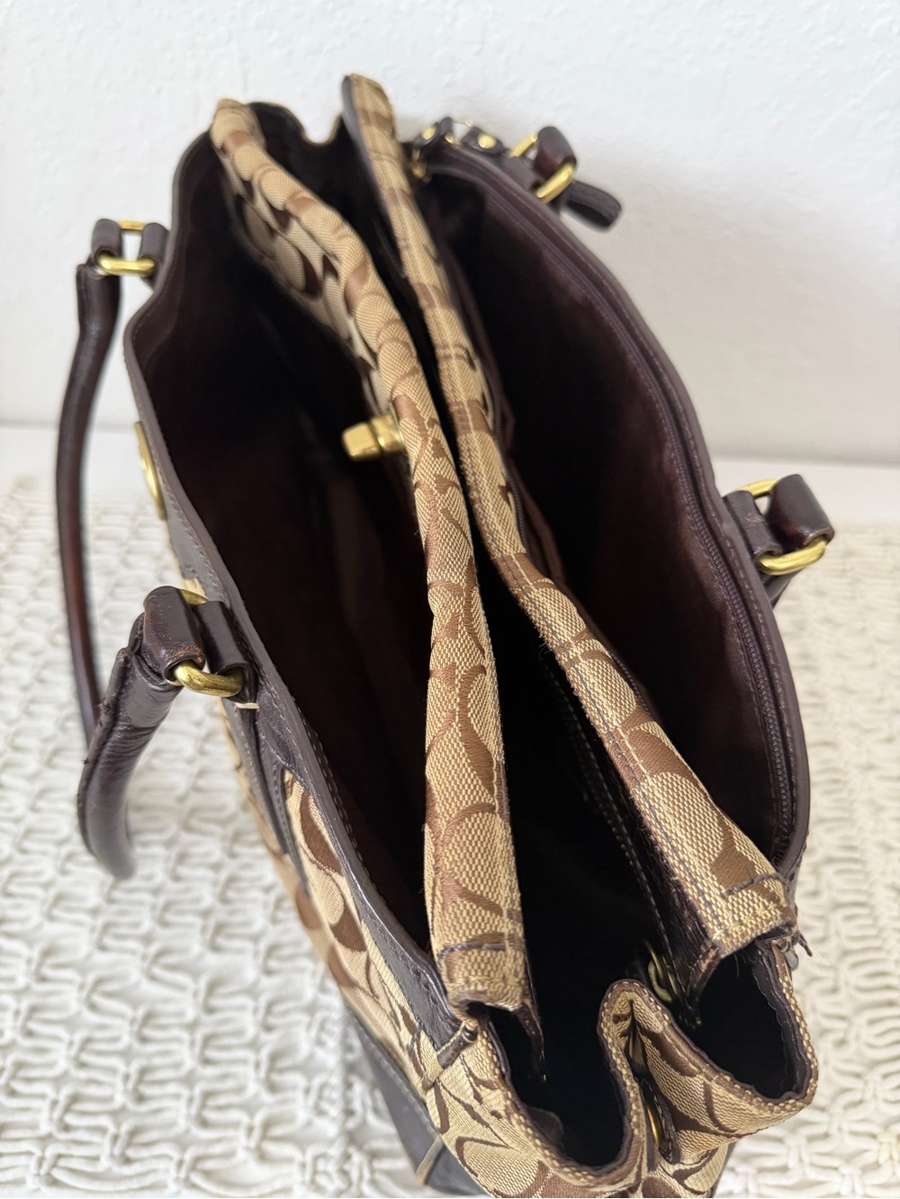 Coach Vintage Hamptons Signature Canvas Large Carryall Tote Bag in Brown Tan - Picture 7 of 9